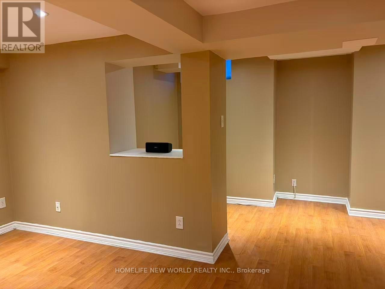 72 Keywood Street, Ajax, Ontario  L1Z 2E4 - Photo 4 - E13729612