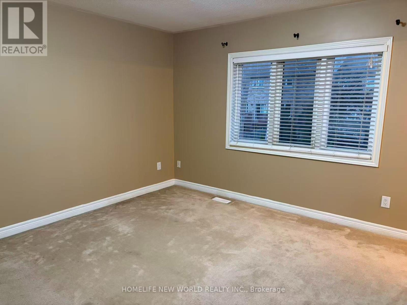 72 Keywood Street, Ajax, Ontario  L1Z 2E4 - Photo 7 - E13729612