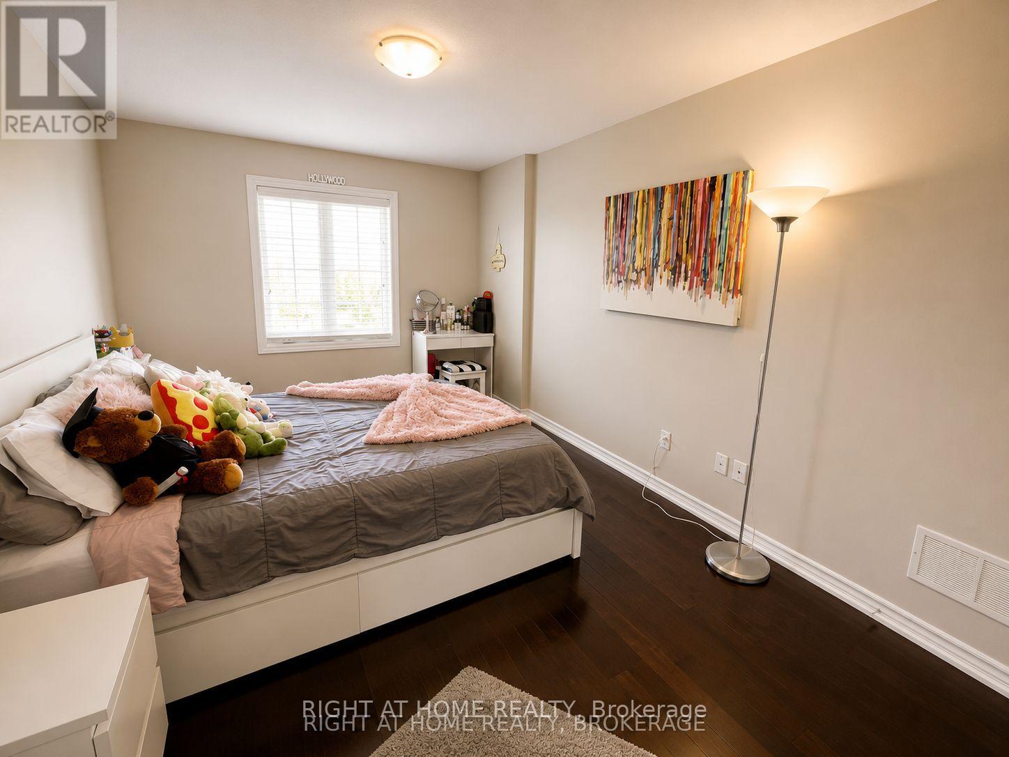 60 Zachary Place N, Vaughan, Ontario  L4H 3S4 - Photo 15 - N13729628