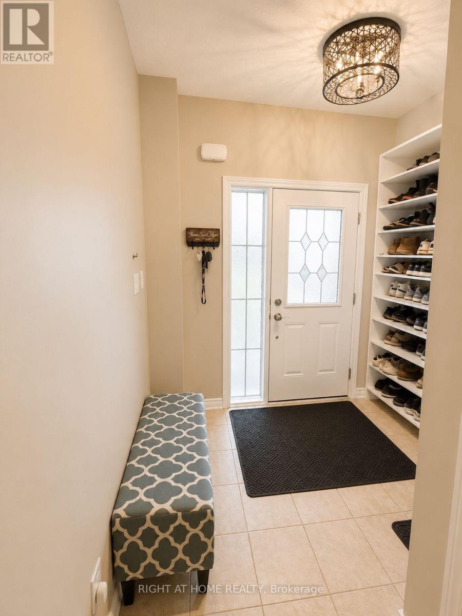 60 Zachary Place N, Vaughan, Ontario  L4H 3S4 - Photo 4 - N13729628