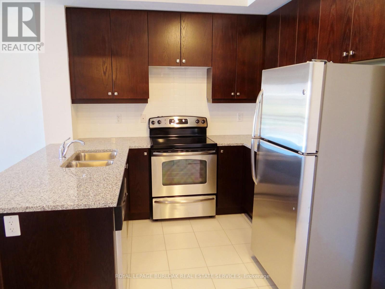 218 - 570 Lolita Gardens, Mississauga, Ontario  L5A 0A1 - Photo 5 - W13729626