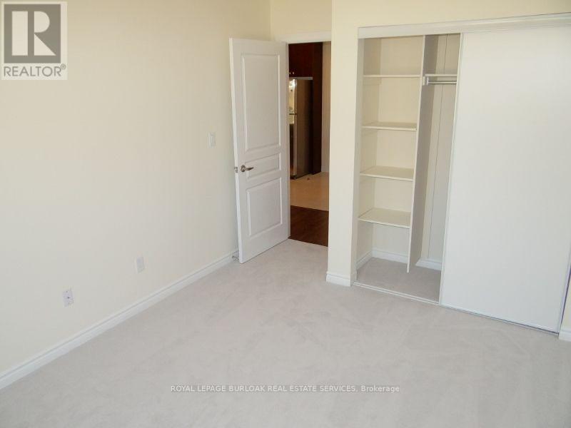 218 - 570 Lolita Gardens, Mississauga, Ontario  L5A 0A1 - Photo 7 - W13729626