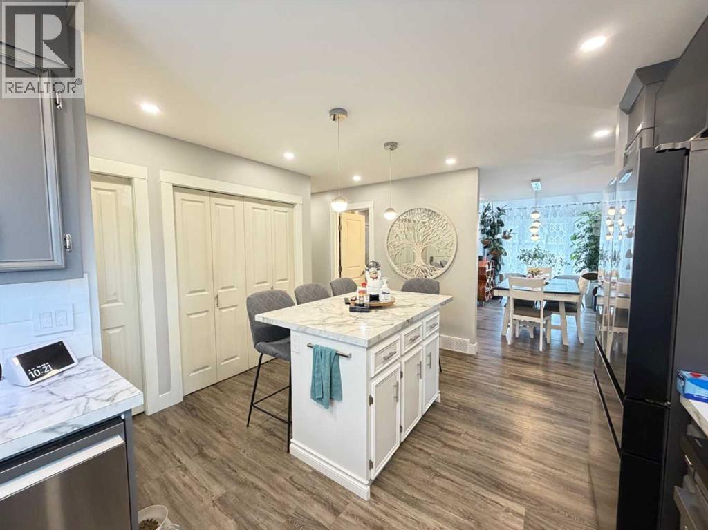 151 Sandstone Place Nw, Calgary, Alberta  T3K 2Z6 - Photo 20 - A2337961