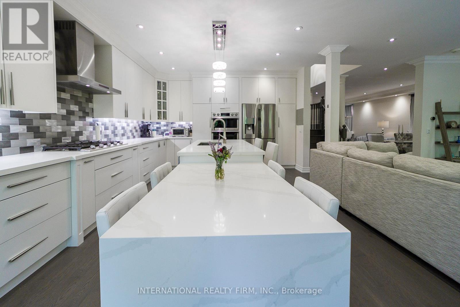 74 Regatta Avenue, Richmond Hill, Ontario  L4E 4R1 - Photo 12 - N13729040