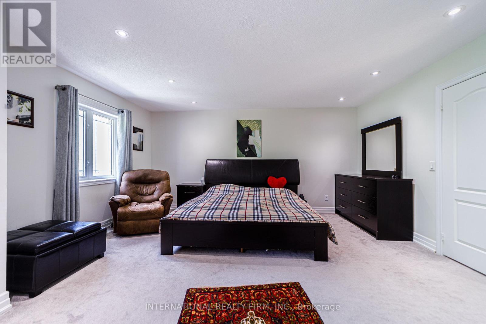 74 Regatta Avenue, Richmond Hill, Ontario  L4E 4R1 - Photo 15 - N13729040