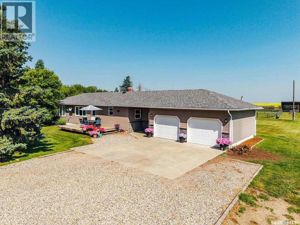 Martens Acreage, Montrose Rm No. 315, Saskatchewan
