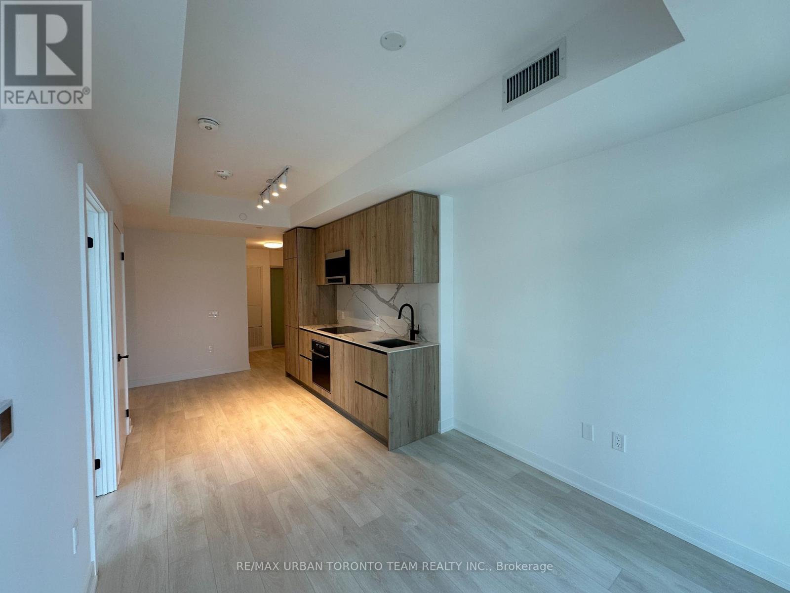3305 - 127 Broadway Avenue, Toronto, Ontario M4P 1V4 - Photo 4 - C13729650
