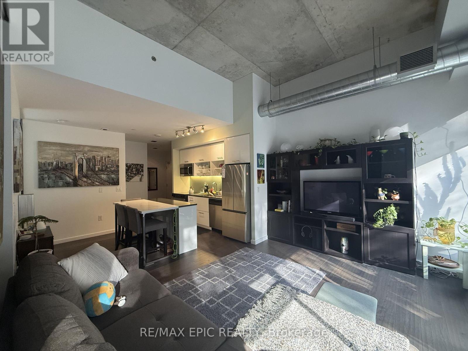 305 - 32 Trolley Crescent, Toronto, Ontario M5A 0E9 - Photo 8 - C13729662