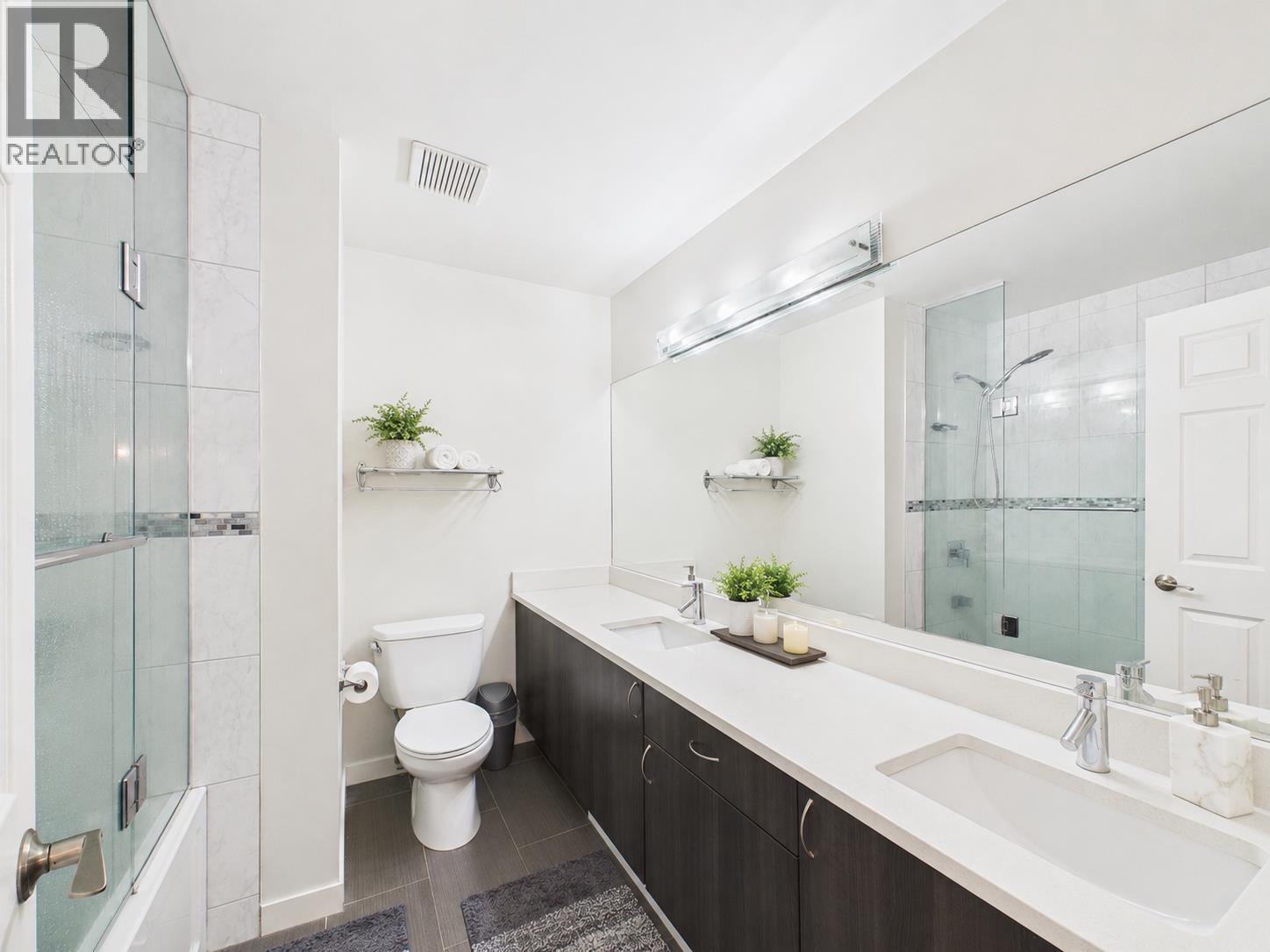 8 6700 Rumble Street, Burnaby, British Columbia  V5E 4H7 - Photo 17 - R3160247