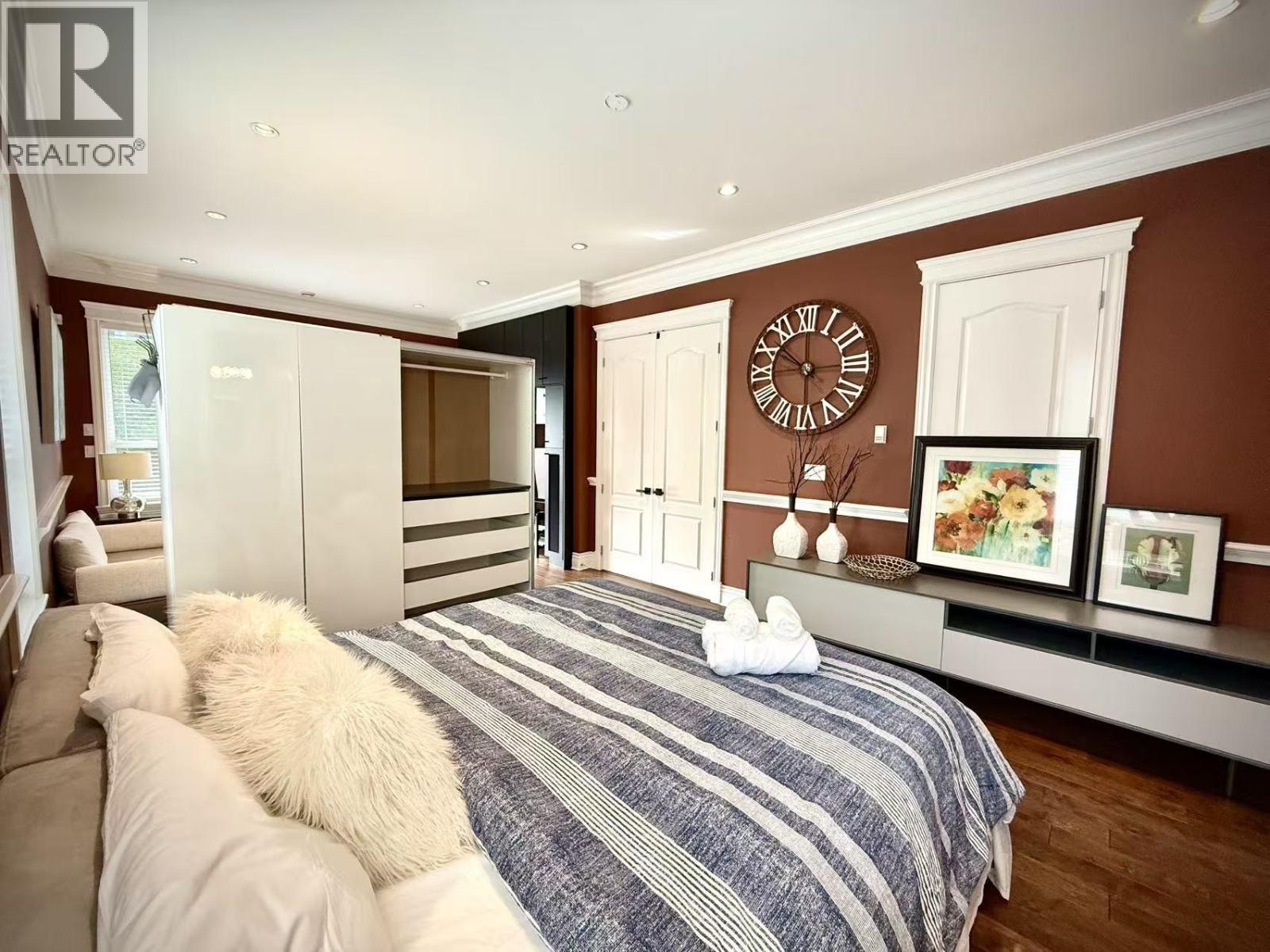8671 Carrick Road, Richmond, British Columbia  V7C 3P5 - Photo 2 - R3160252