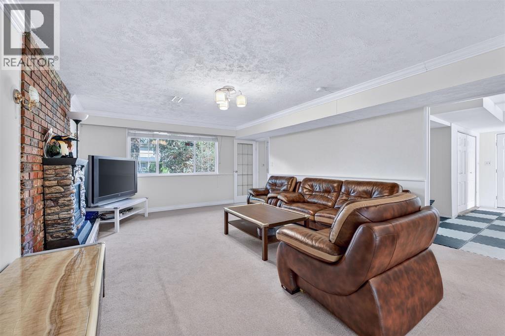 9491 Seacote Road, Richmond, British Columbia  V7A 3Z9 - Photo 2 - R3160256