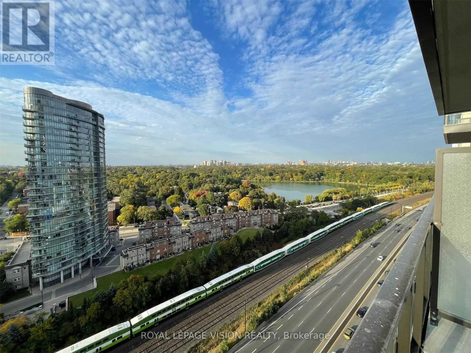 2217 - 1928 Lakeshore Boulevard W, Toronto, Ontario M6S 0B1 - Photo 11 - W13729660