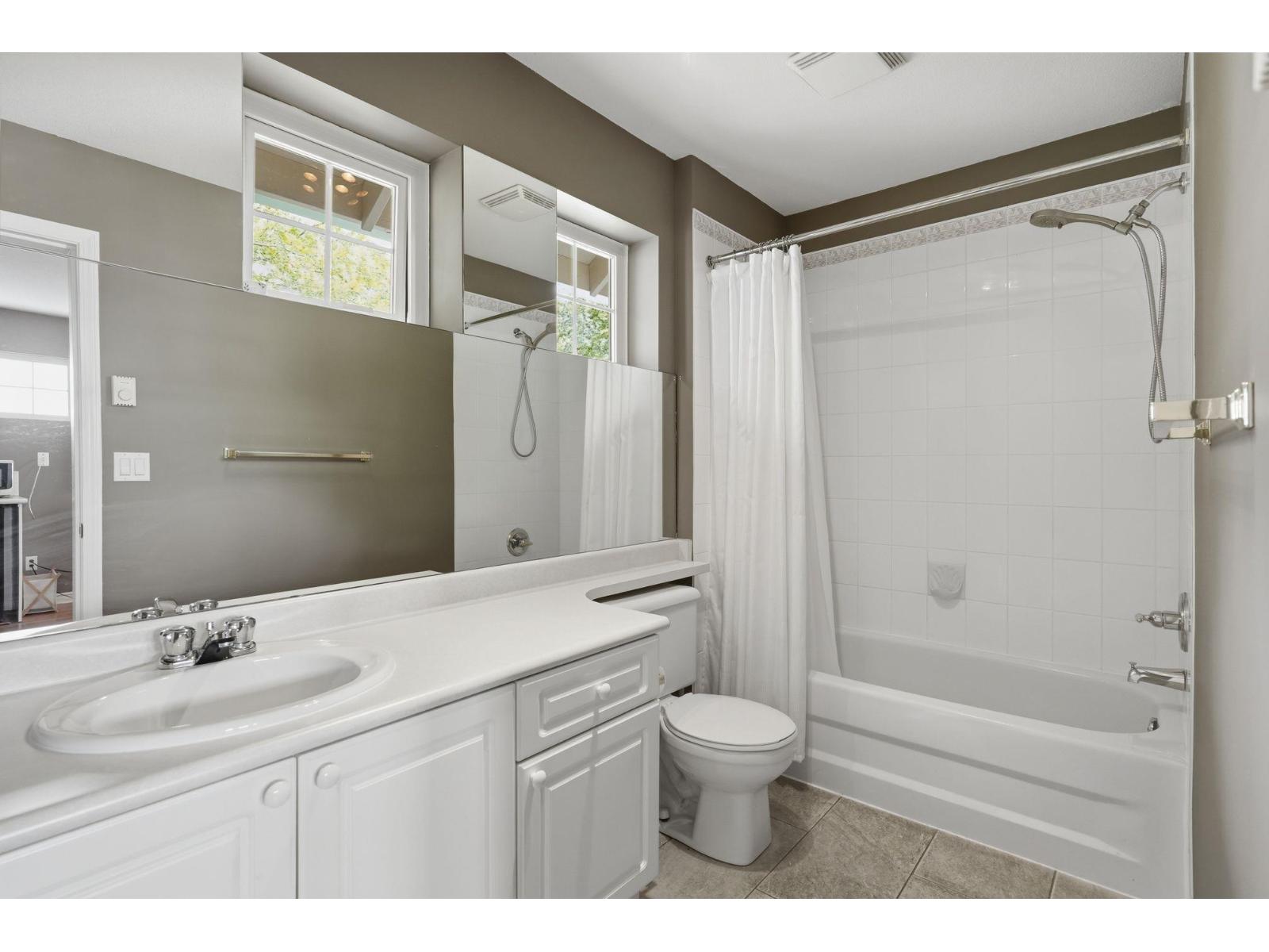 24 15037 58 Avenue, Surrey, British Columbia  V3S 8Z5 - Photo 36 - R3160162