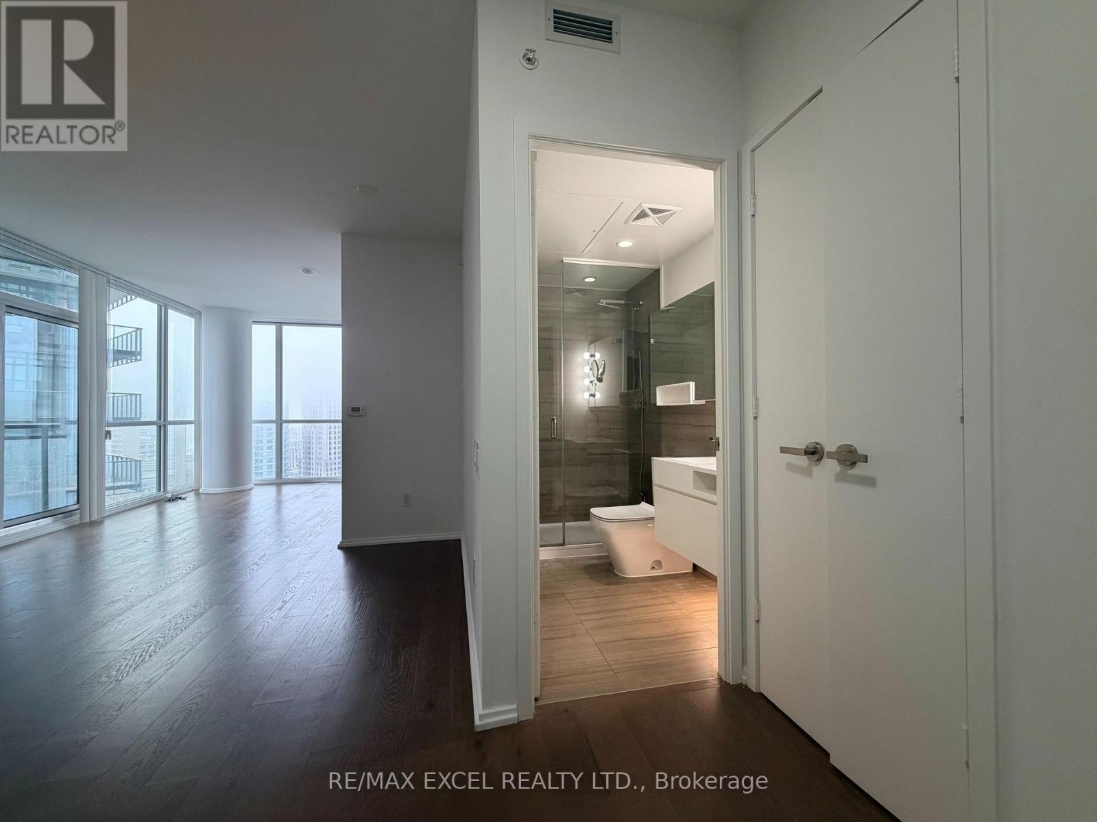 4606 - 45 Charles Street E, Toronto, Ontario M4Y 0B8 - Photo 10 - C13712670