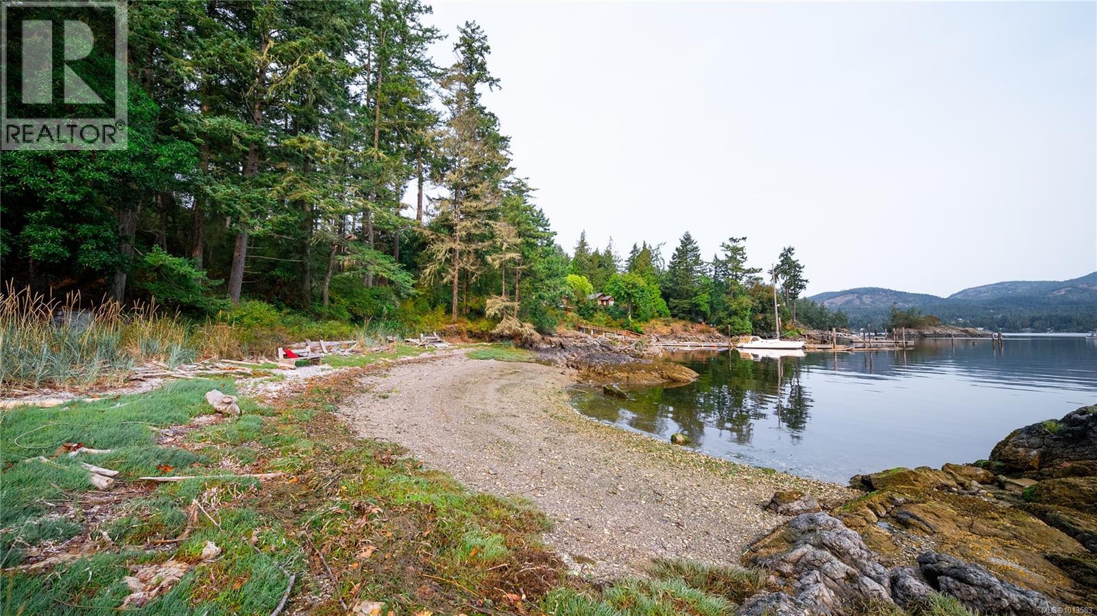 6320 East Sooke Rd, Sooke, British Columbia V9Z 1A1 - Photo 3 - 1013583