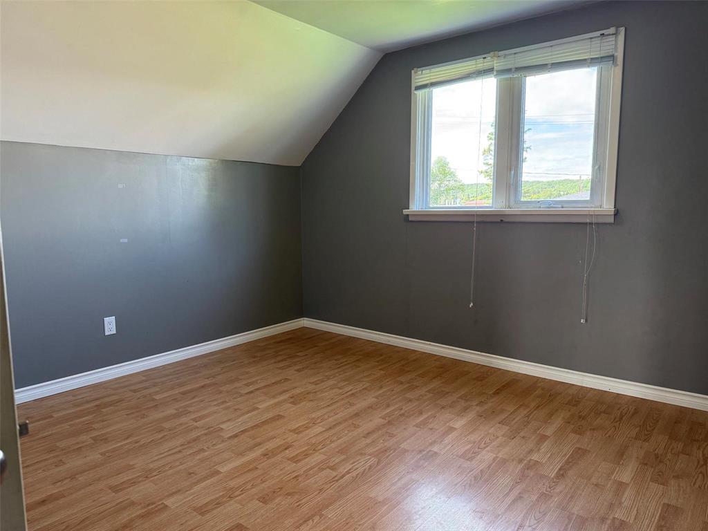 43 2nd Avenue SW, Minnedosa, Manitoba  R0J 1E0 - Photo 7 - 202615043