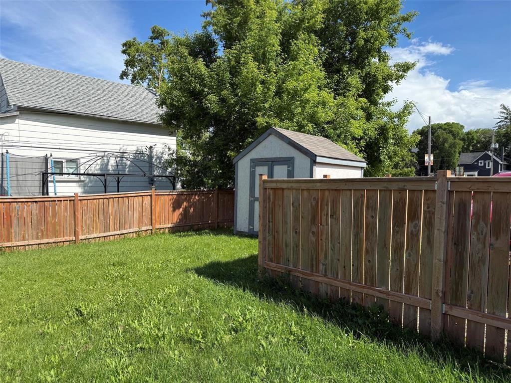 43 2nd Avenue SW, Minnedosa, Manitoba  R0J 1E0 - Photo 11 - 202615043