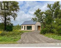 103 BOWLES BLUFF ROAD, Grey Highlands, Ontario
