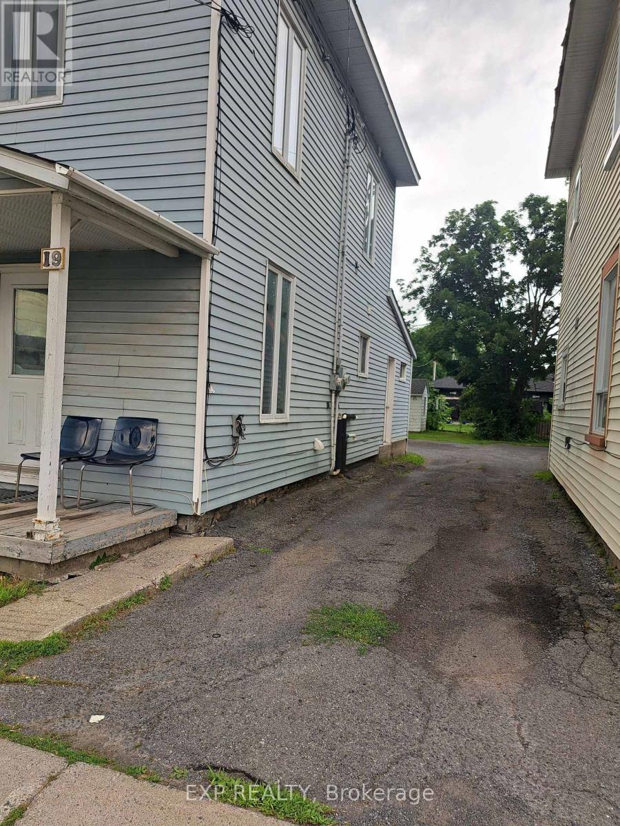 19 Kenyon Street W, North Glengarry, Ontario  K0C 1A0 - Photo 11 - X13577230