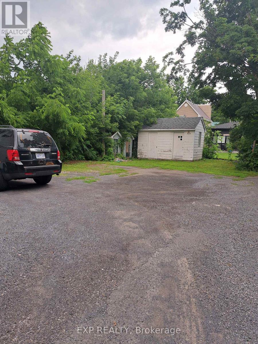 19 Kenyon Street W, North Glengarry, Ontario  K0C 1A0 - Photo 6 - X13577230