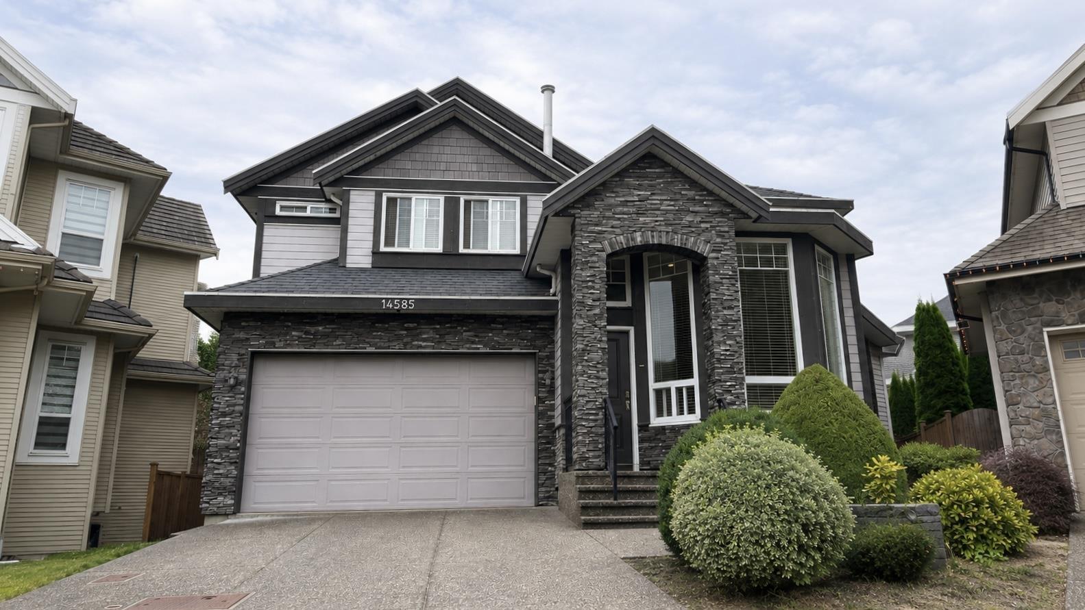 14585 59a Avenue, Surrey, British Columbia  V3S 7B5 - Photo 1 - R3160198