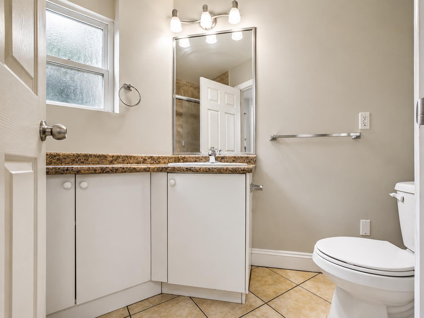 14585 59a Avenue, Surrey, British Columbia  V3S 7B5 - Photo 34 - R3160198