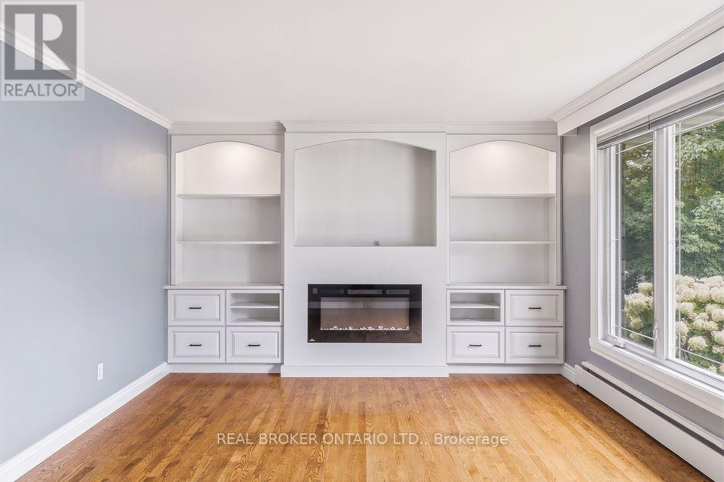 257 Lavergne Street, Ottawa, Ontario  K1L 5E4 - Photo 5 - X13729706