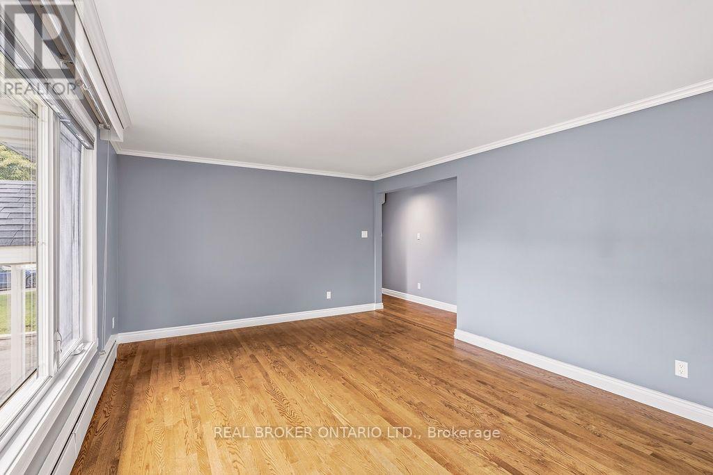 257 Lavergne Street, Ottawa, Ontario  K1L 5E4 - Photo 6 - X13729706