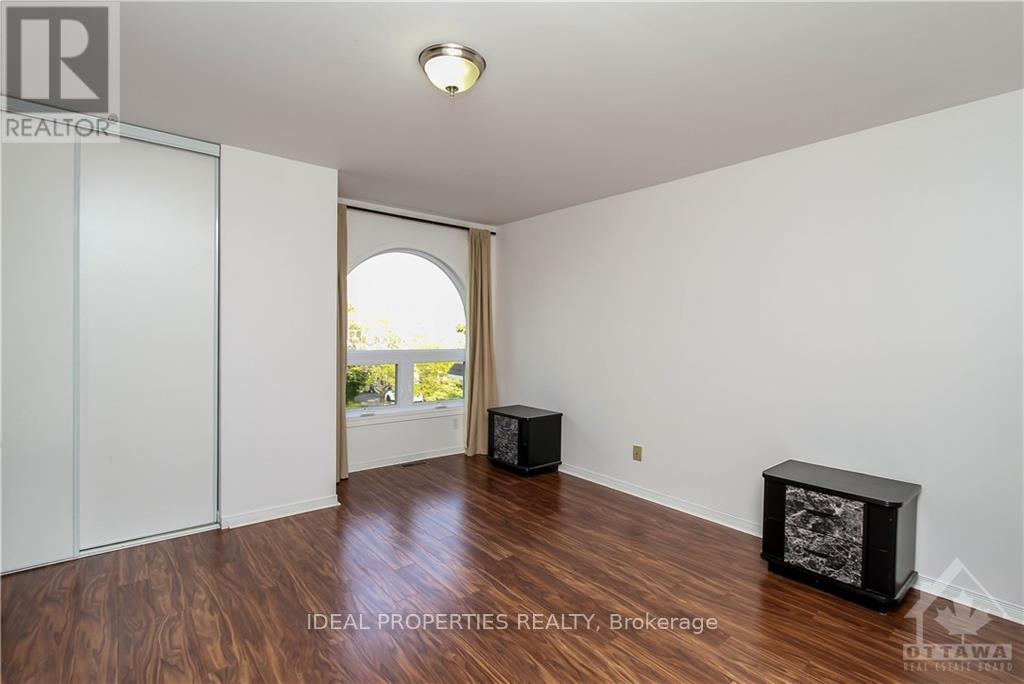 54 Thornbury Crescent, Ottawa, Ontario  K2G 6C4 - Photo 19 - X13729718