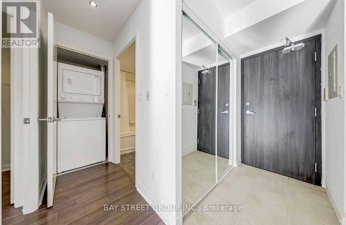 2006 - 210 Victoria Street, Toronto, Ontario  M5B 2R3 - Photo 11 - C13729664