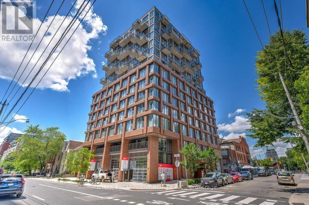 803 - 2 Augusta Avenue, Toronto, Ontario  M5V 0T3 - Photo 2 - C13729690