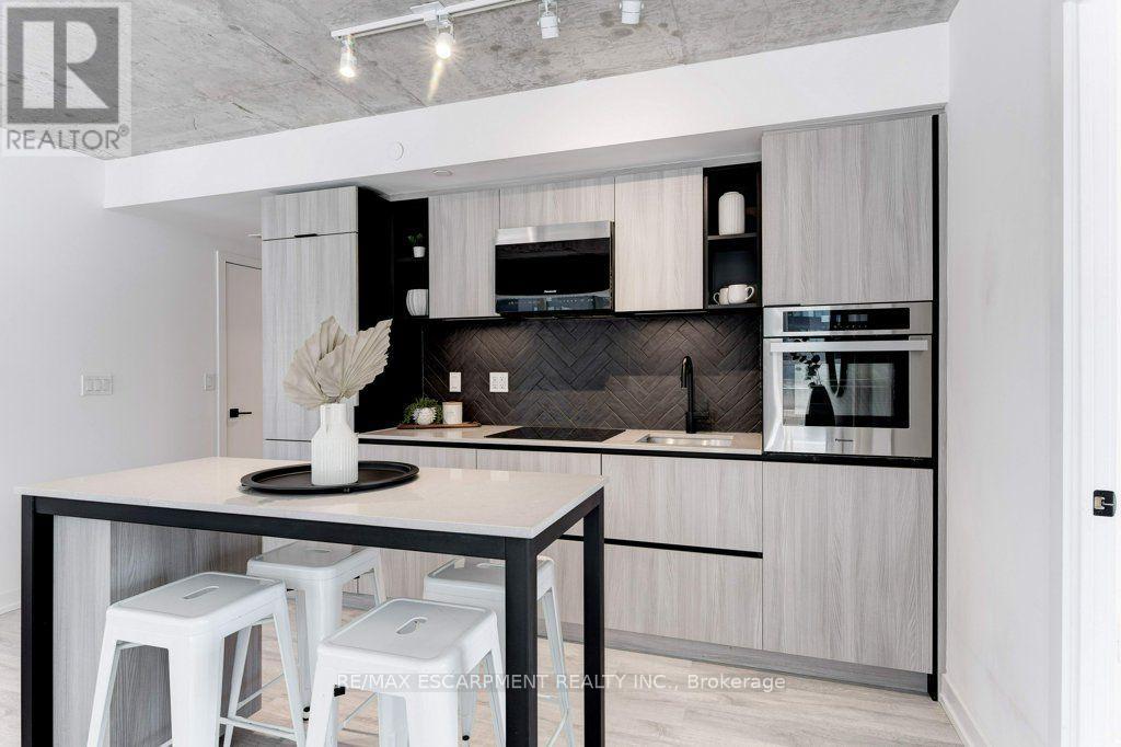 803 - 2 Augusta Avenue, Toronto, Ontario  M5V 0T3 - Photo 8 - C13729690