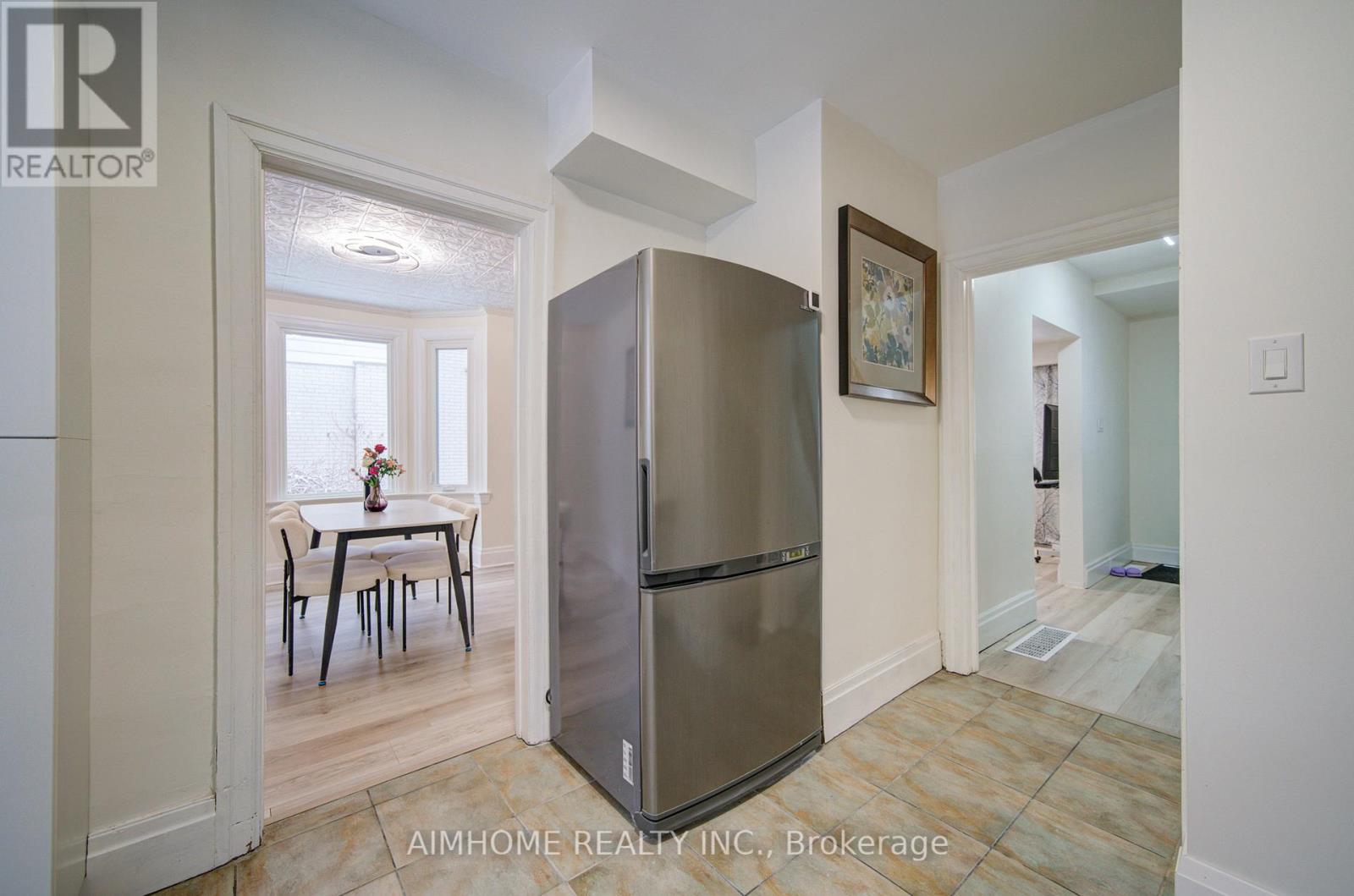 222 Richmond Street, Richmond Hill, Ontario  L4C 3Y8 - Photo 20 - N13638440