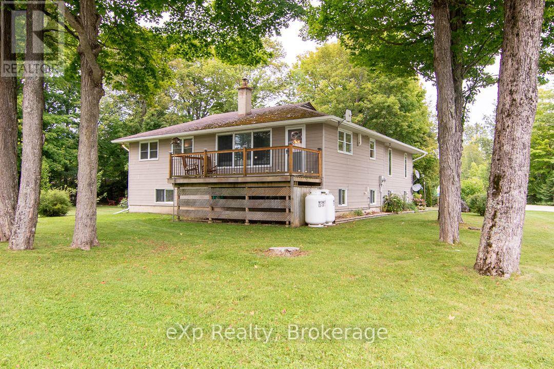 92 PARKSIDE AVENUE, South Bruce Peninsula, Ontario