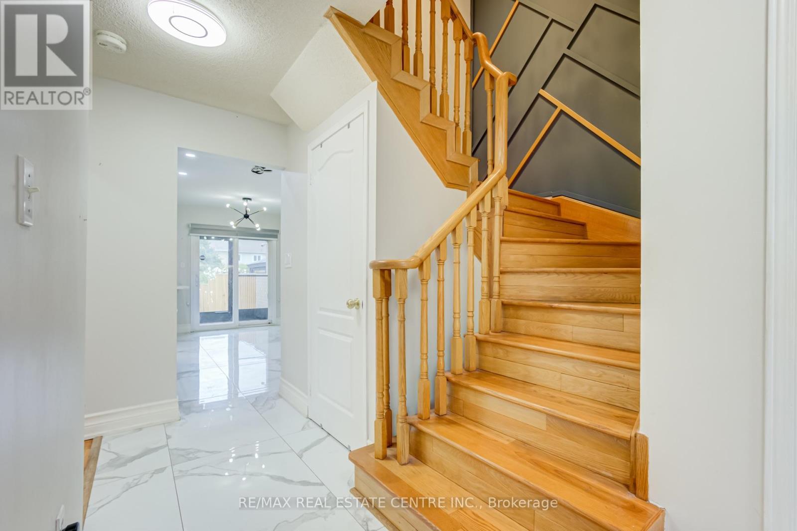 37 Woodstream Avenue, Brampton, Ontario  L6R 1N7 - Photo 18 - W13729710
