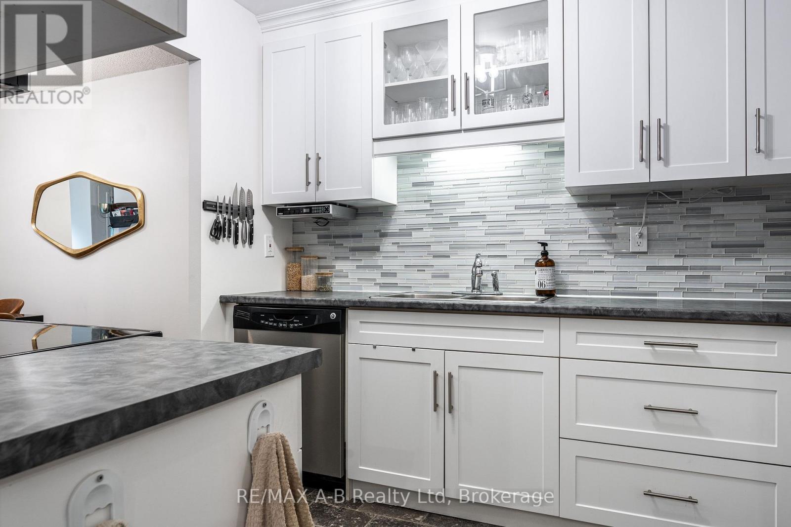 104 - 97 Huron Street, Stratford, Ontario  N5A 5S7 - Photo 5 - X13729728
