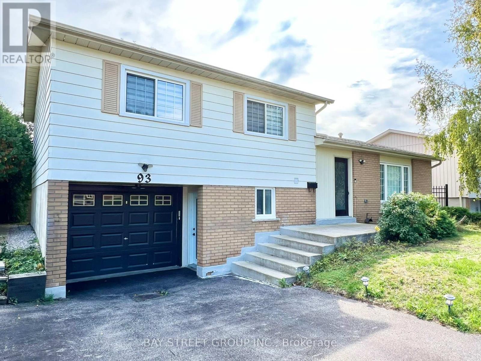 93 Parkway Avenue, Markham, Ontario  L3P 2H1 - Photo 3 - N13729722