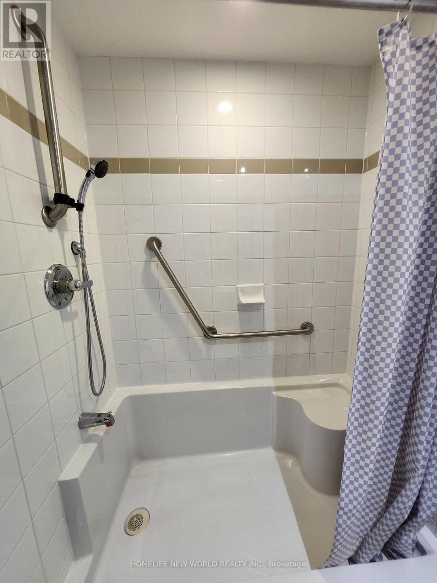 M120 - 2 Sun Yat-Sen Avenue, Markham, Ontario L3R 5Z3 - Photo 6 - N13729734