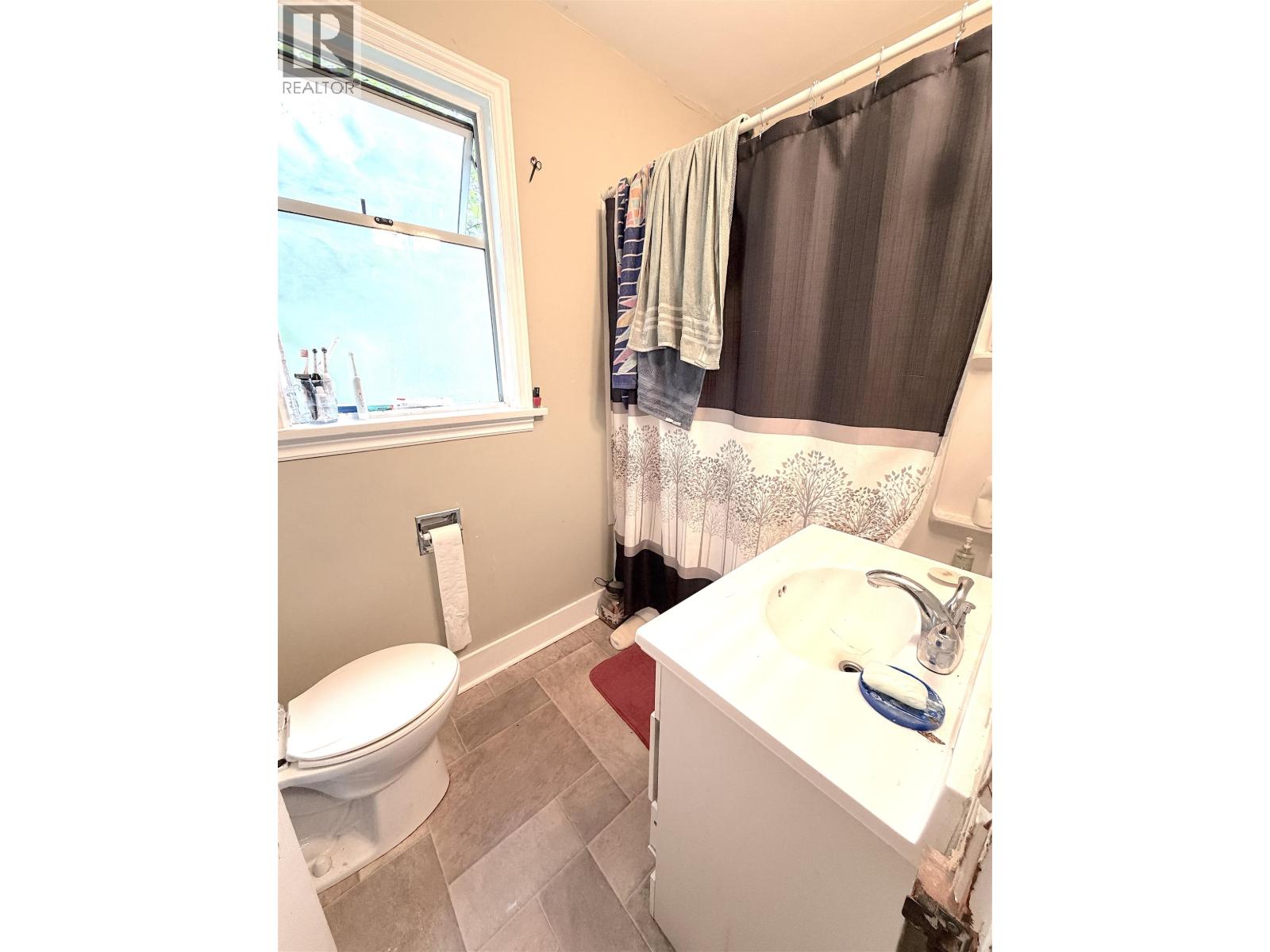 1021 E 6th Avenue, Prince Rupert, British Columbia  V8J 1X7 - Photo 11 - R3160088