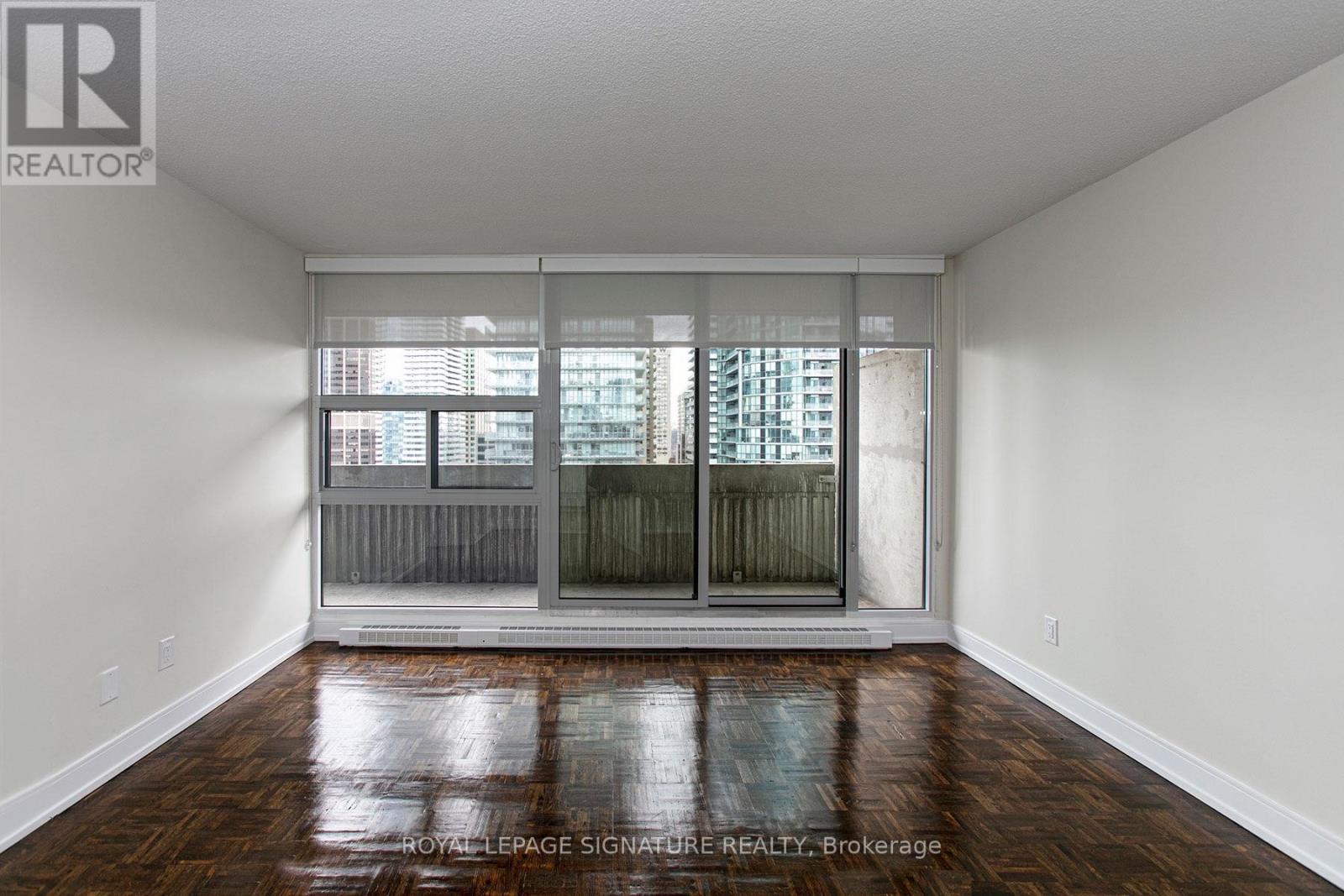 2712 - 33 Isabella Street, Toronto, Ontario  M4Y 2P7 - Photo 6 - C13729410