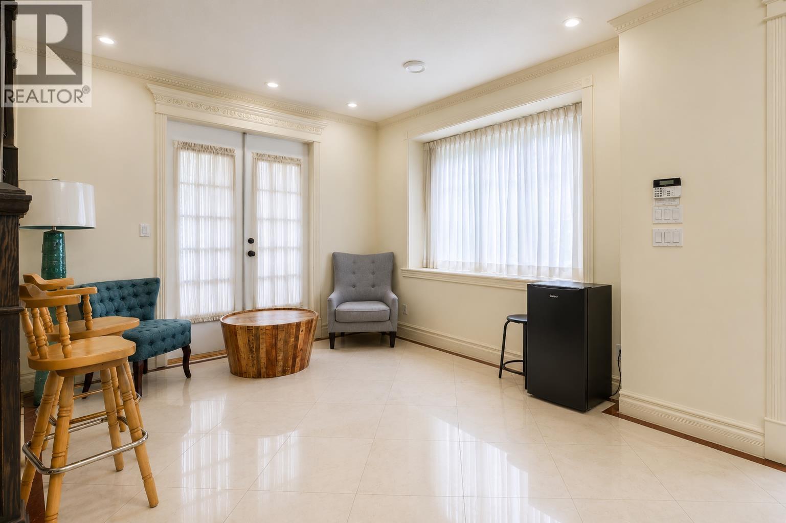 1505 W 62nd Avenue, Vancouver, British Columbia  V6P 2E8 - Photo 3 - R3159917