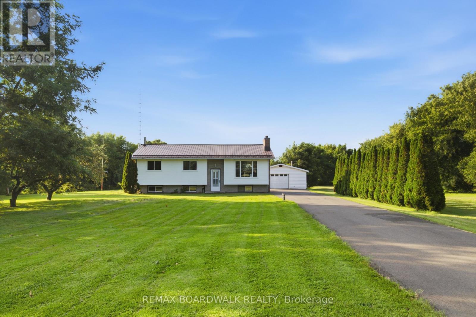 2106 COUNTY ROAD 2 ROAD, Edwardsburgh/Cardinal, Ontario