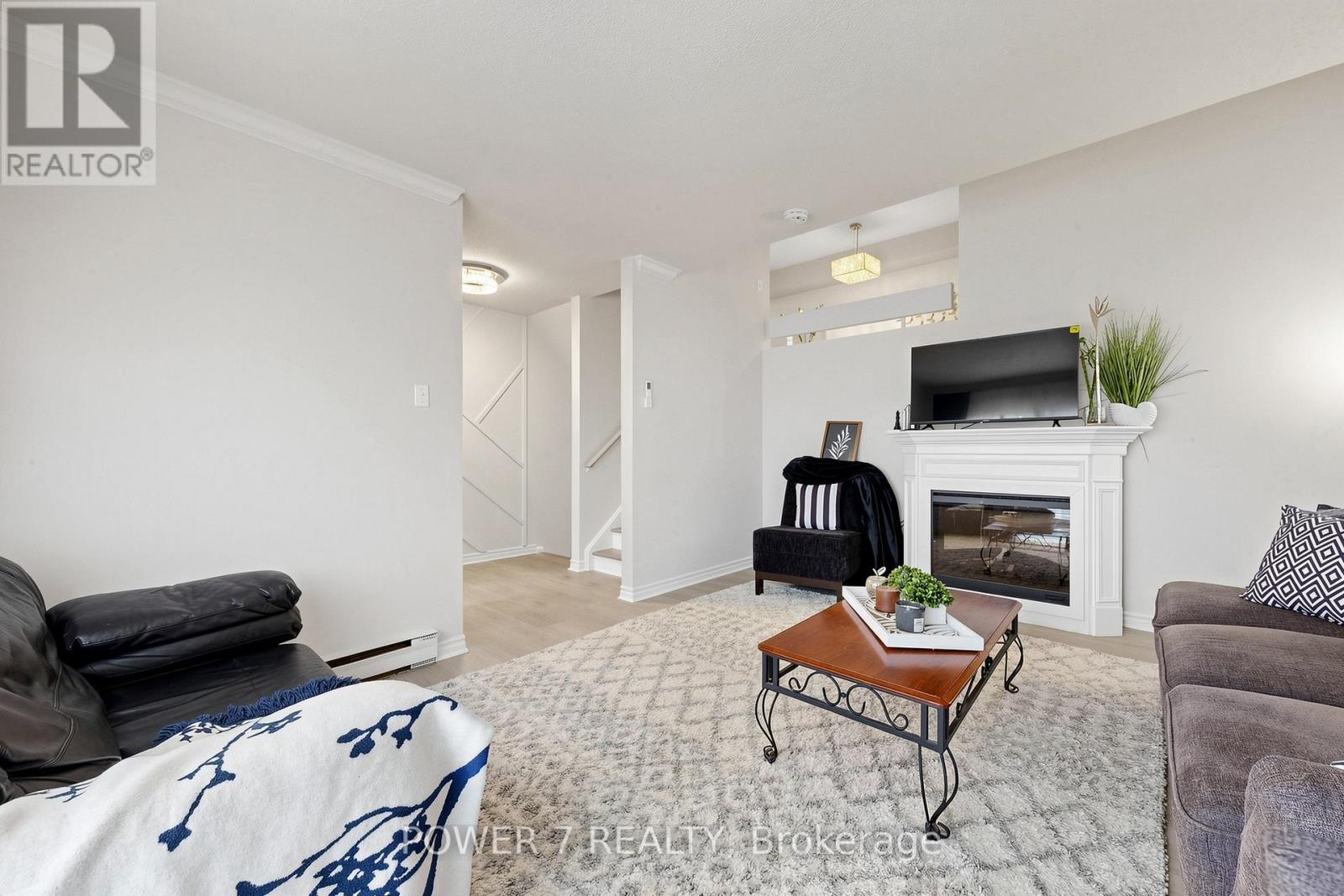146 - 311 Milestone Crescent, Aurora, Ontario  L4G 3M2 - Photo 4 - N13705422