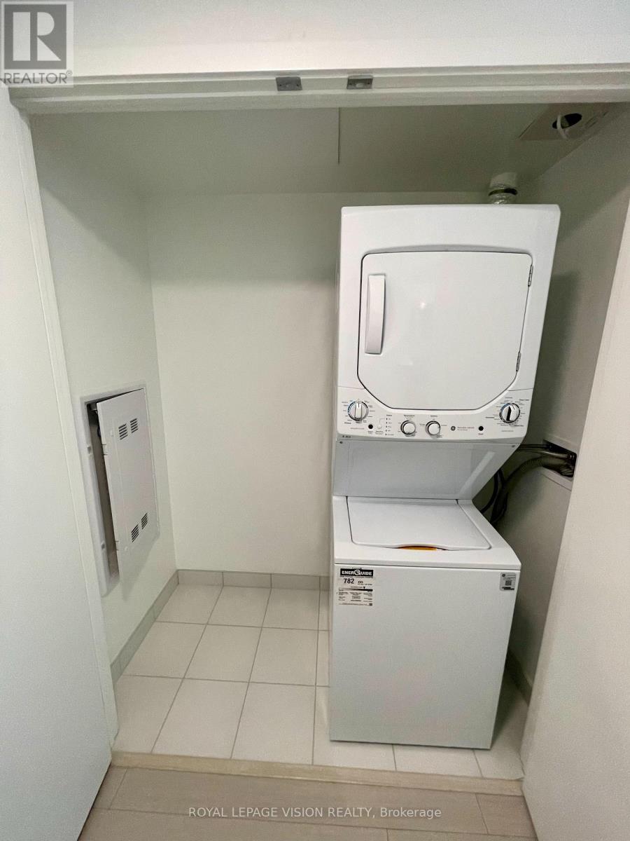 1905 - 4010 Eglinton Avenue W, Toronto, Ontario  M9A 0G5 - Photo 13 - W13729752