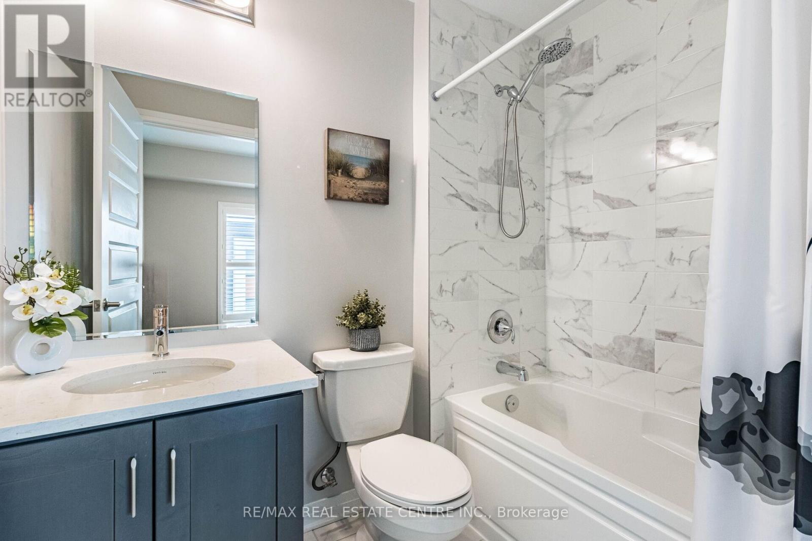 330 - 128 Grovewood Common, Oakville, Ontario  L6H 0X3 - Photo 13 - W13729762