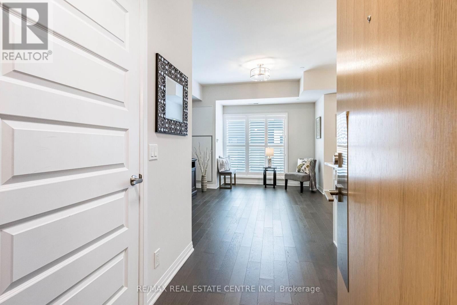 330 - 128 Grovewood Common, Oakville, Ontario  L6H 0X3 - Photo 7 - W13729762