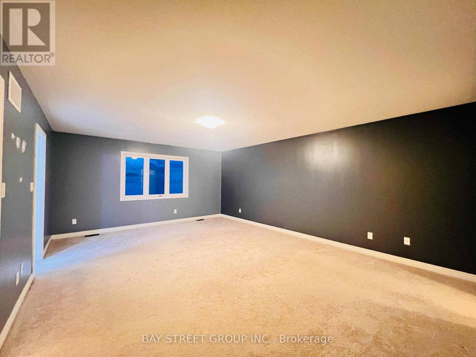 81 Sutcliffe Way, New Tecumseth, Ontario  L9R 0N9 - Photo 2 - N13700408