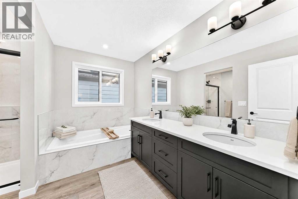 99 Mercado Crescent Se, Calgary, Alberta  T3M 4C9 - Photo 8 - A2332910