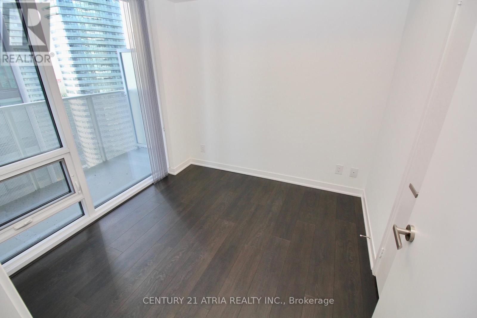 2510 - 100 Harbour Street, Toronto, Ontario  M5J 0B5 - Photo 10 - C13729780