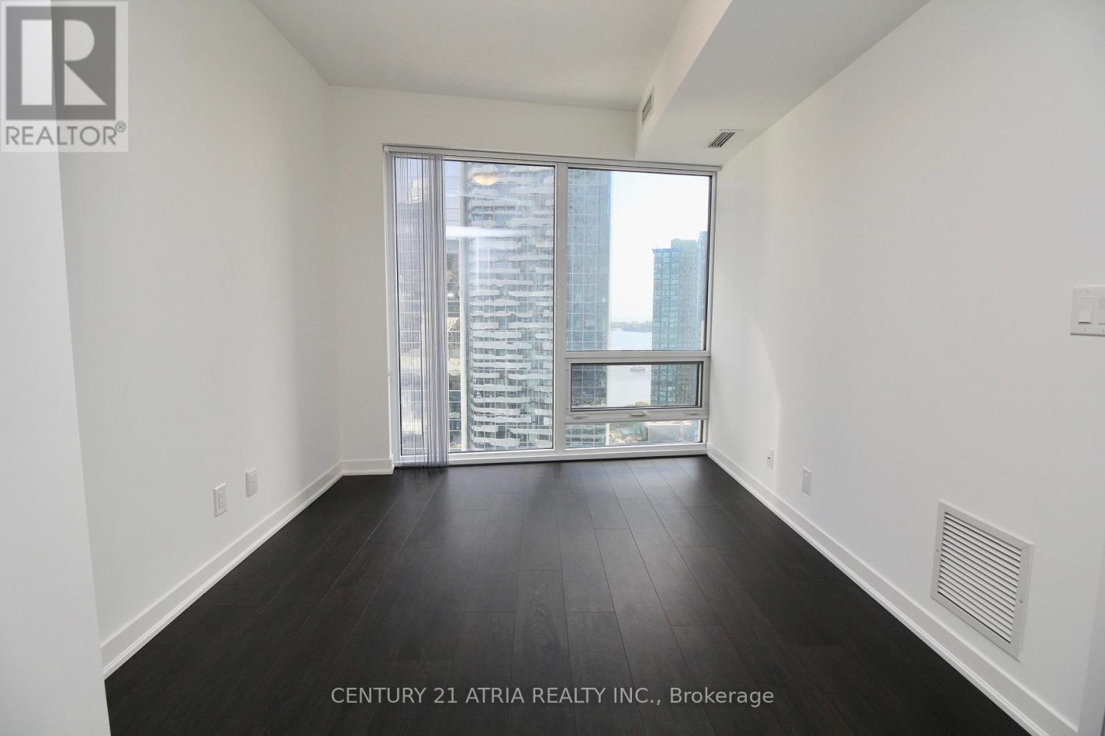 2510 - 100 Harbour Street, Toronto, Ontario  M5J 0B5 - Photo 7 - C13729780